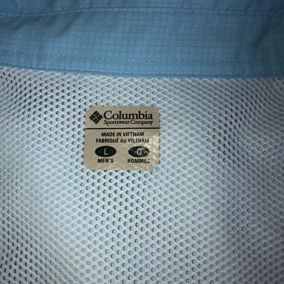 Columbia button up shirt - Picture 4 of 4